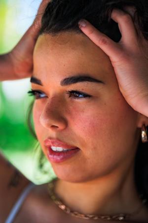 Portrait Photo Loin Des Soleils